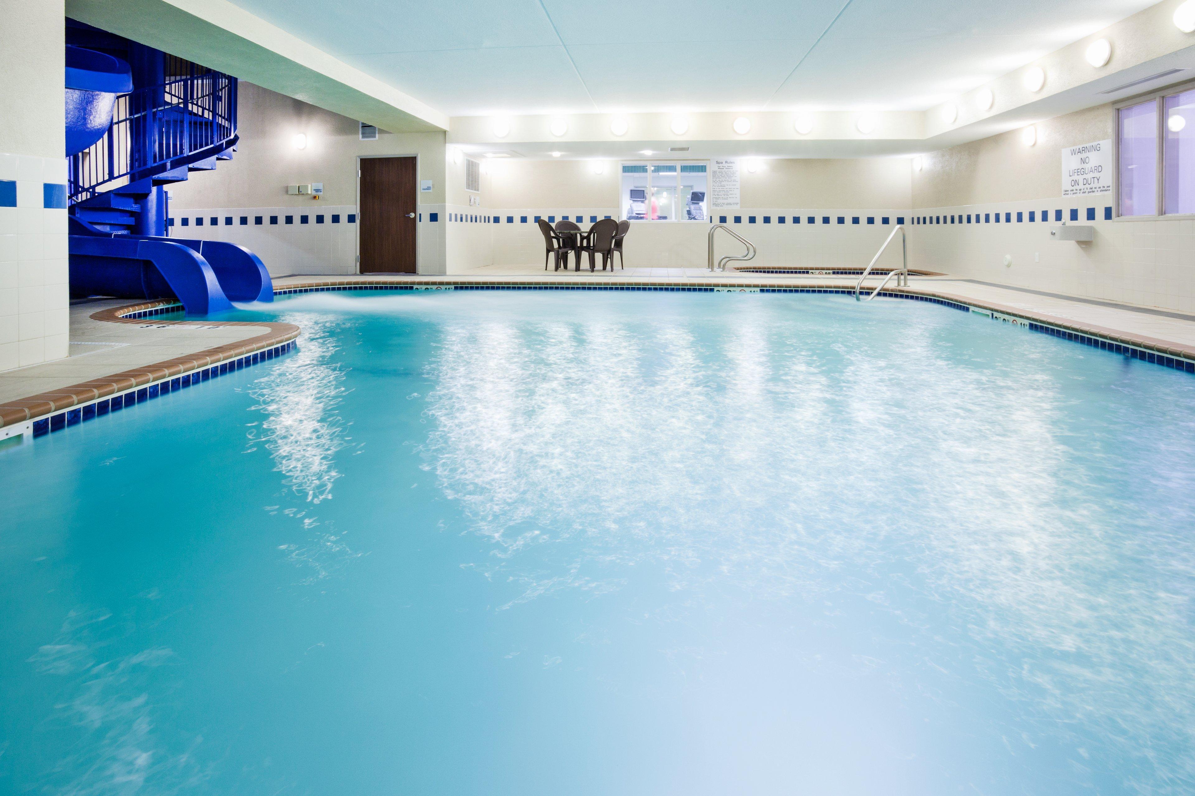 Holiday Inn Express & Suites - Dickinson By Ihg Ngoại thất bức ảnh