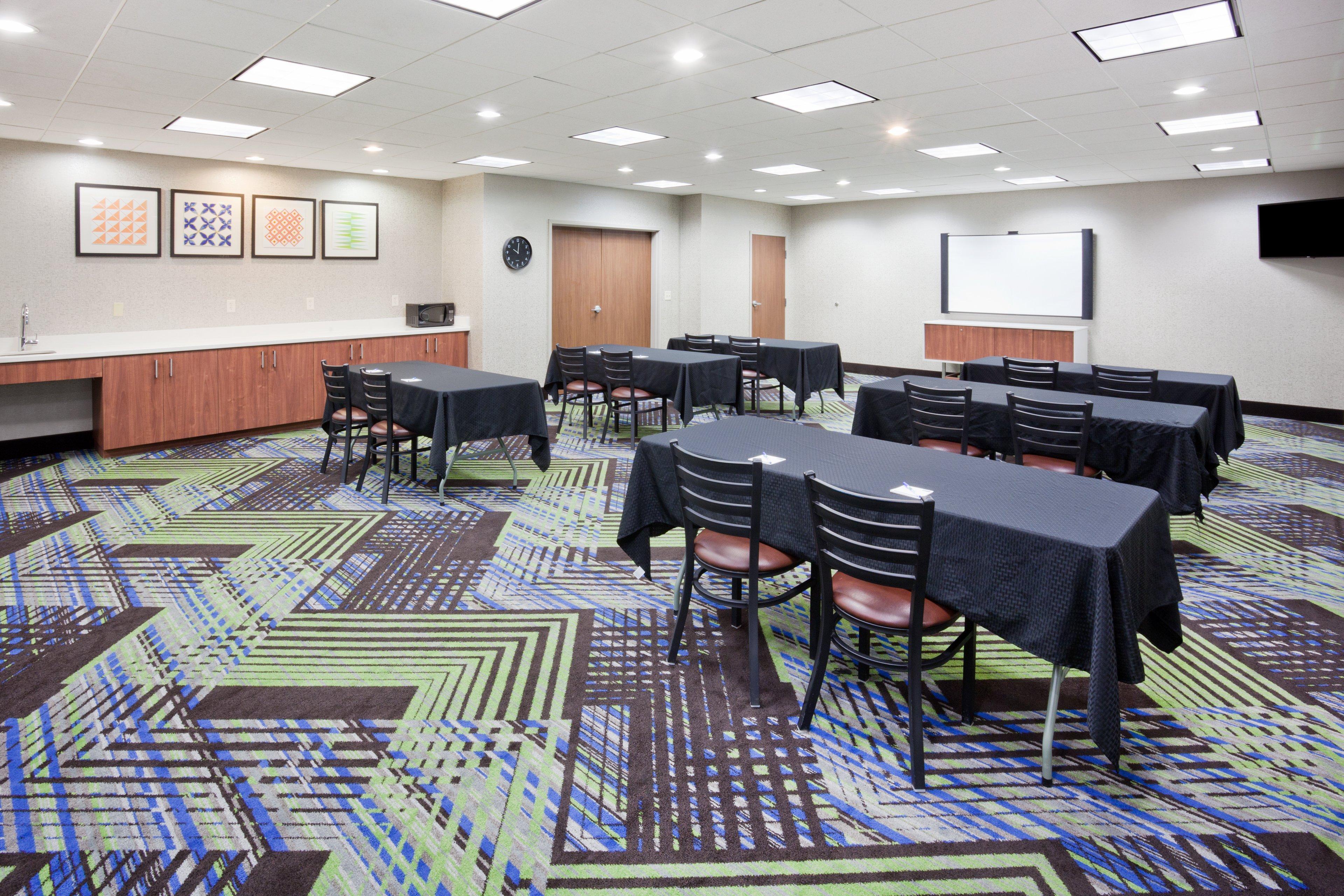 Holiday Inn Express & Suites - Dickinson By Ihg Ngoại thất bức ảnh
