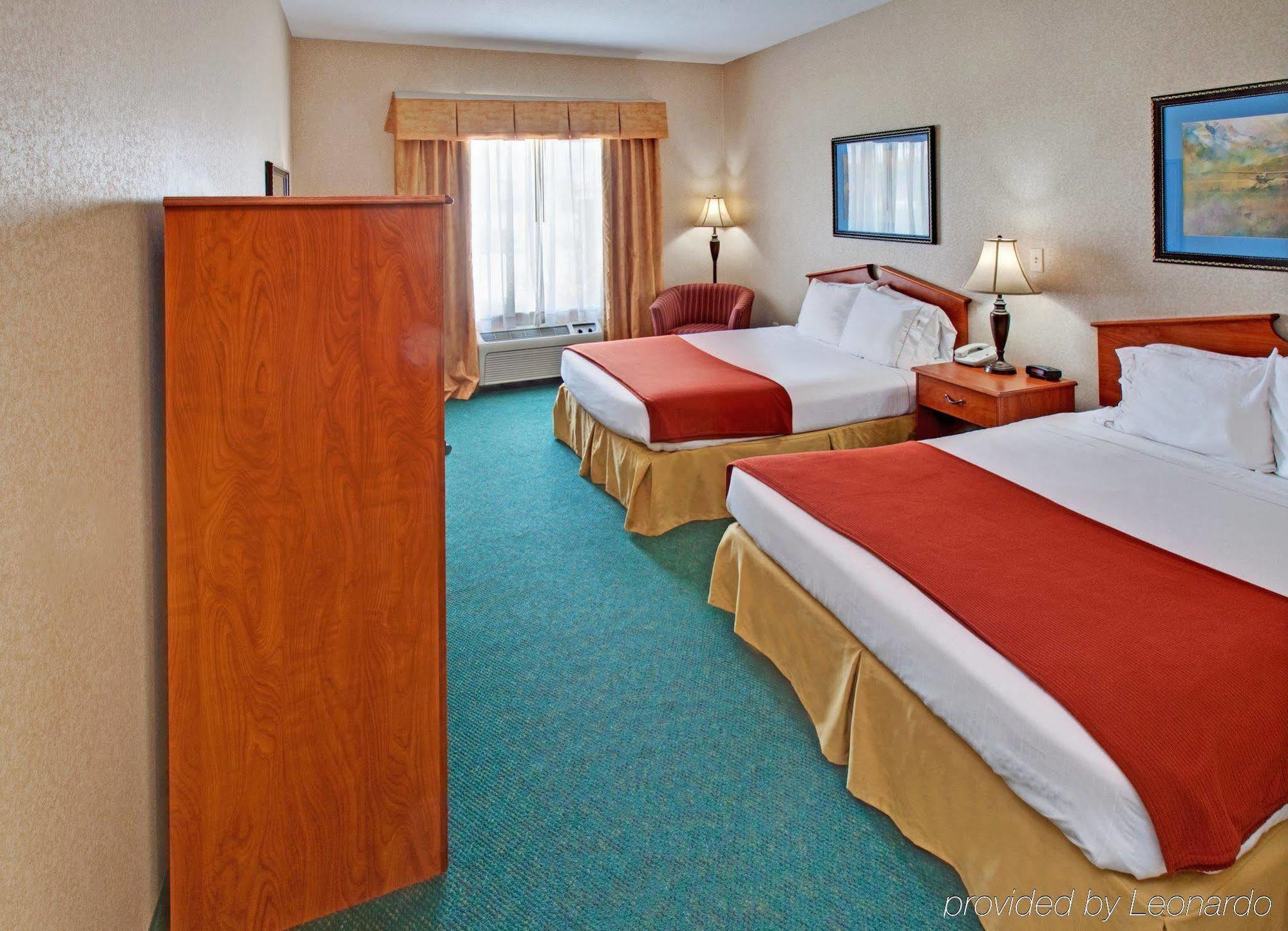 Holiday Inn Express & Suites - Dickinson By Ihg Phòng bức ảnh