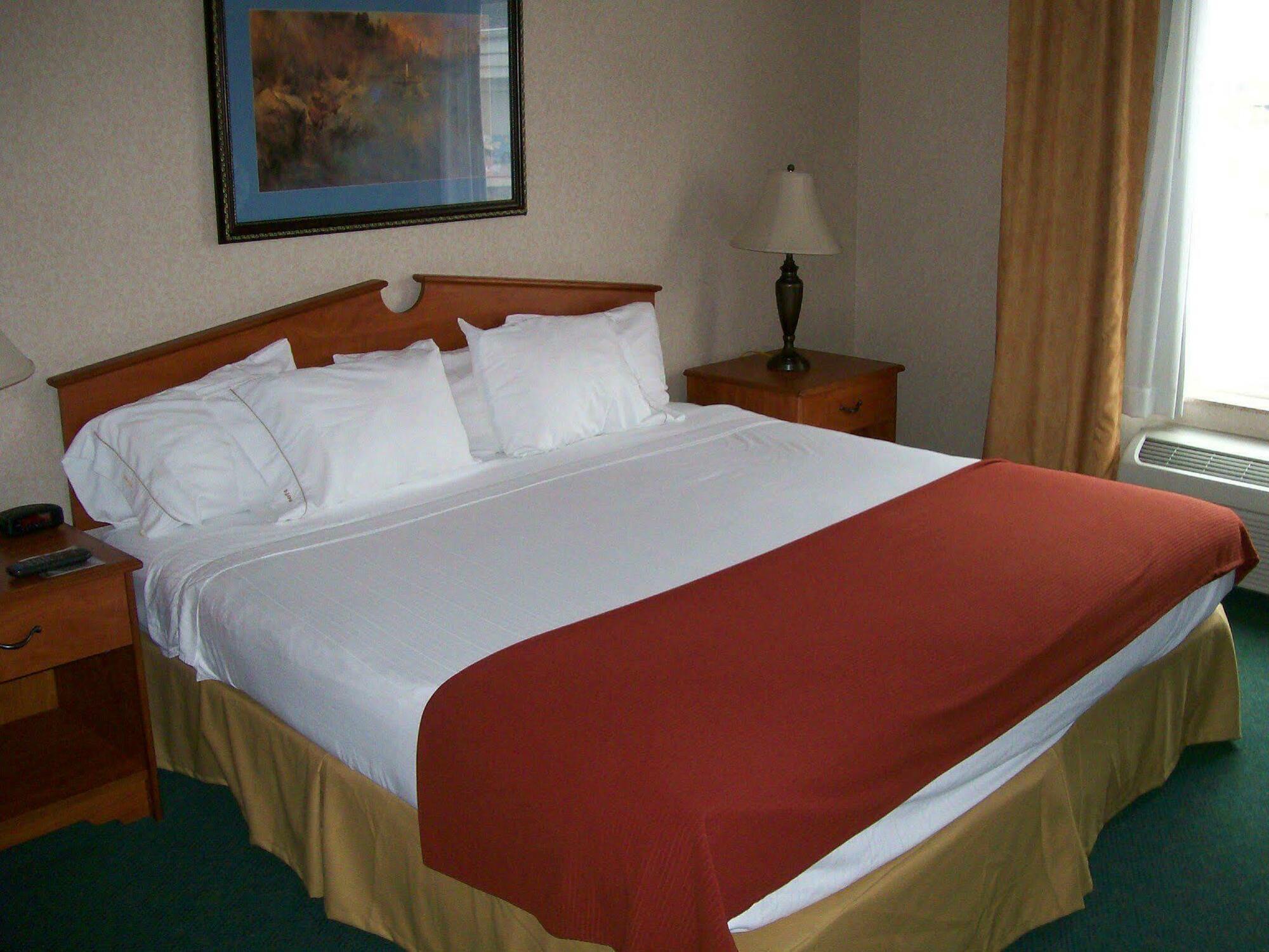 Holiday Inn Express & Suites - Dickinson By Ihg Ngoại thất bức ảnh